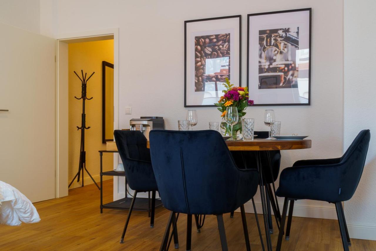 Suite Fuer 4 Mit Terrasse Im Herzen Der Innenstadt Schwerin  Exterior foto