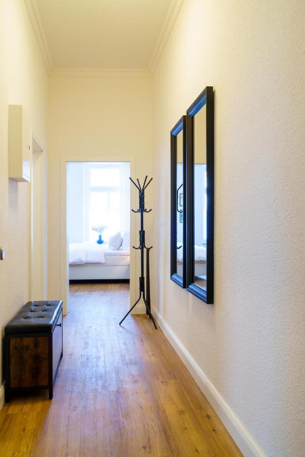 Suite Fuer 4 Mit Terrasse Im Herzen Der Innenstadt Schwerin  Exterior foto